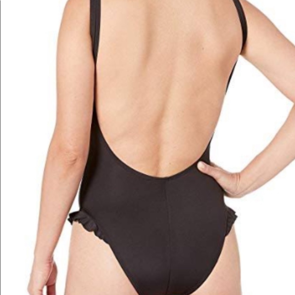 SOLD OUT BLUE Ruffled Scoop Neck - Picture 4 of 10